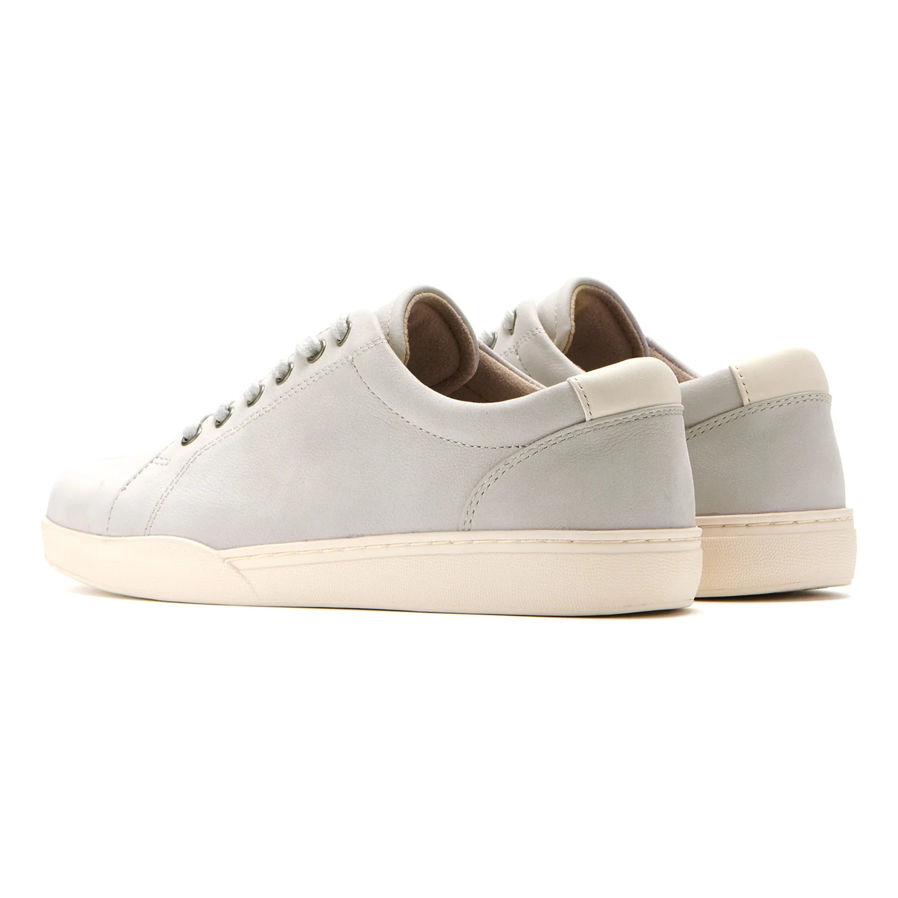 Encore Sneaker - Image 4